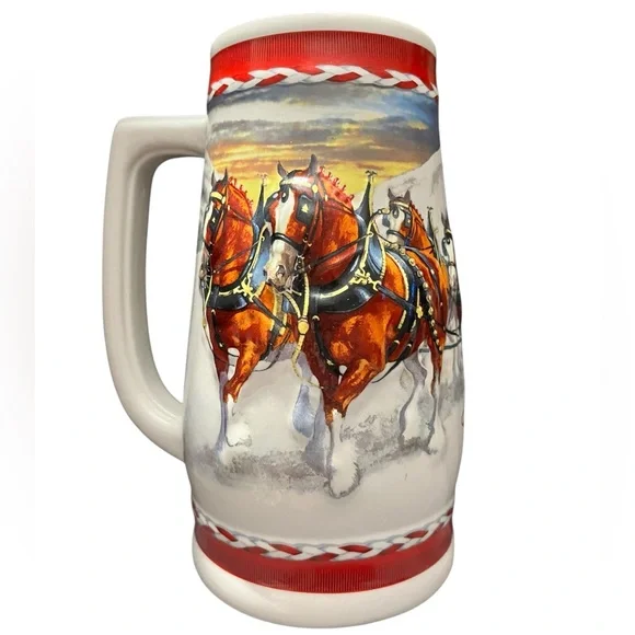 Budweiser Holiday Collectible Stein 2010 - Picture 7 of 12